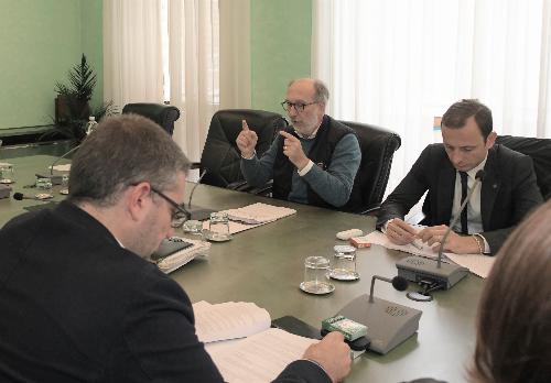 Il governatore del Friuli Venezia Giulia, Massimiliano Fedriga insieme al vicegovernatore con delega a Salute e Protezione civile, Riccardo Riccardi e all'assessore alla Sicurezza, Pierpaolo Roberti, in una foto d'archivio